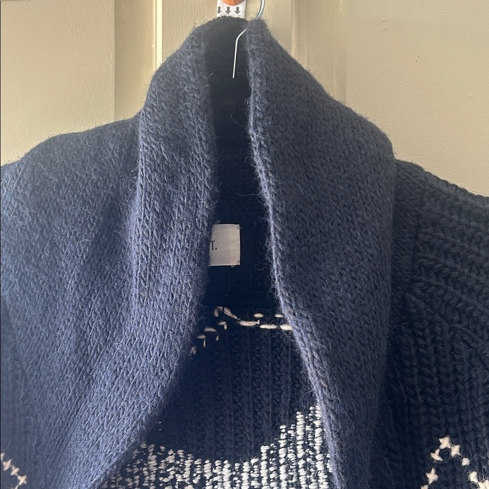 Greats Navy Shawl Collar Cardigan with White Animal Motif - Picture 4 of 8